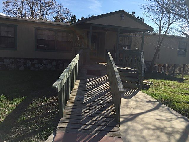1st image of 118 Woodcreek Dr S