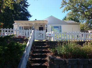 9611 34th Ave SW, Seattle, WA 98126