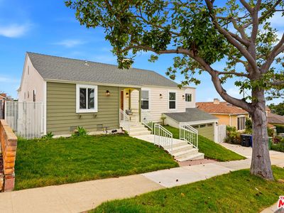 5452 Harcross Dr, Los Angeles, CA, 90043