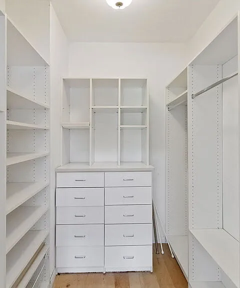 1478 Sunset Plaza Dr — Photo 20