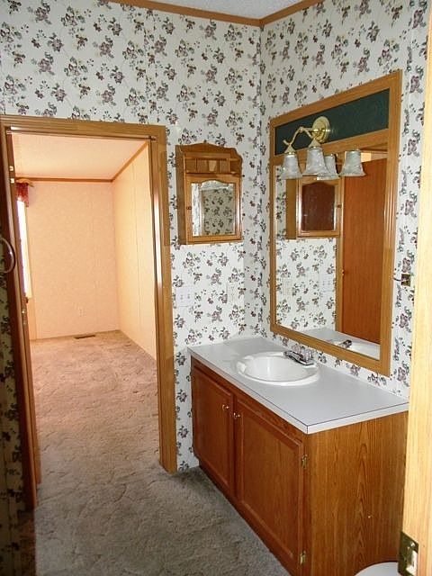 2nd image of 608 Spire Dr