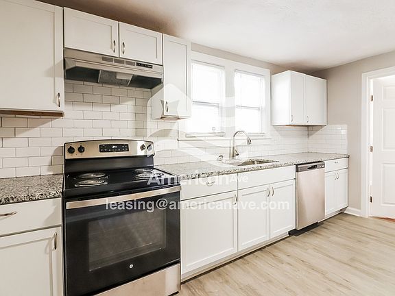 1254497_005_wm_-_kitchen_13337211.jpg