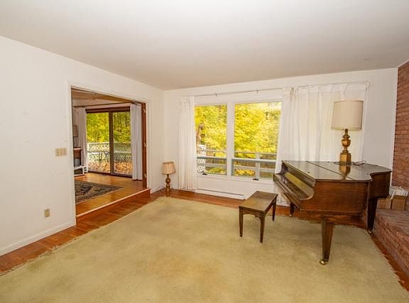 3rd image of 59705 Eggermont Pl