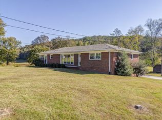 967 Lafayette Rd, Rocky Face, GA 30740