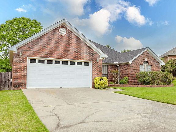 3rd image of 7 Patton Dr