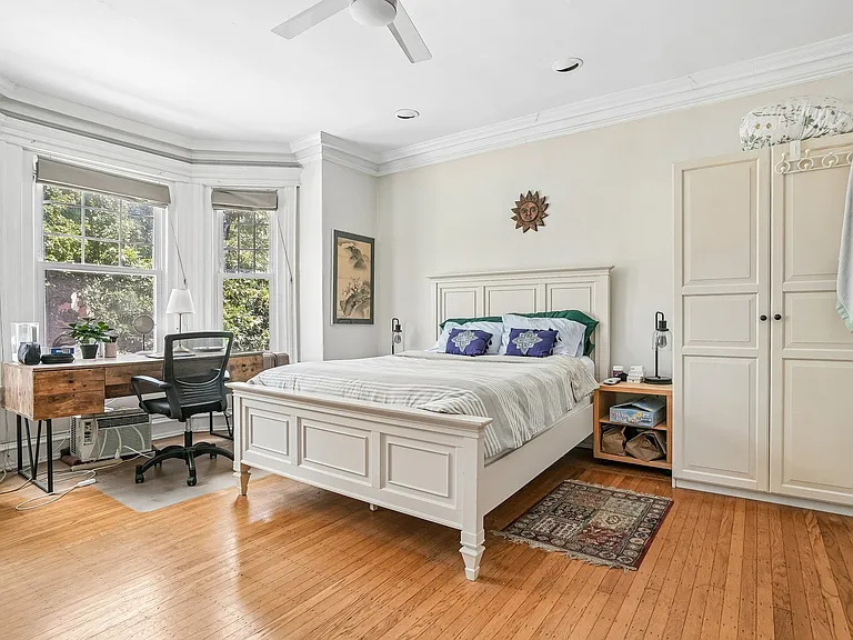 4646 Hazel Ave — Photo 26