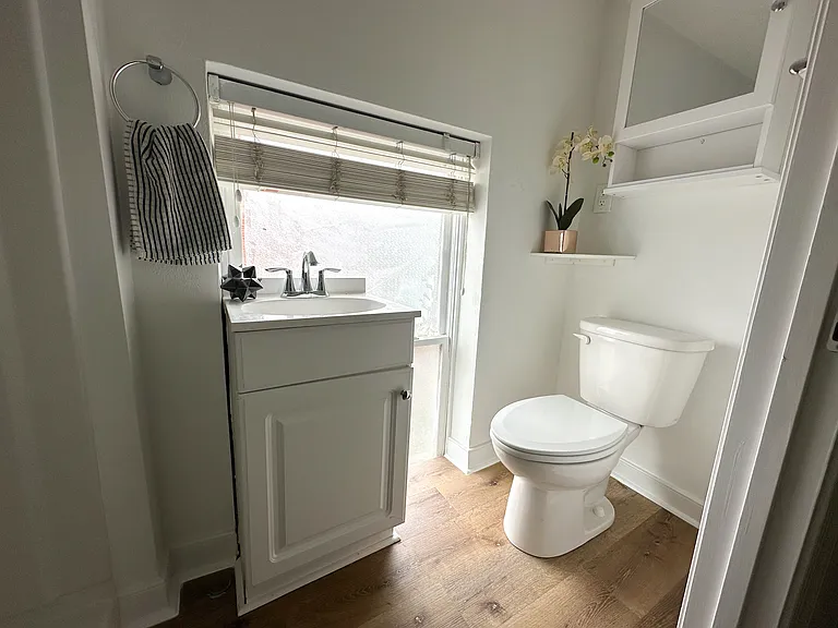 209 N 19th St #U22 — Photo 9