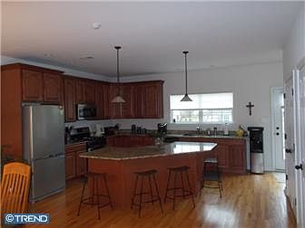 2nd image of 107 Jillians Way