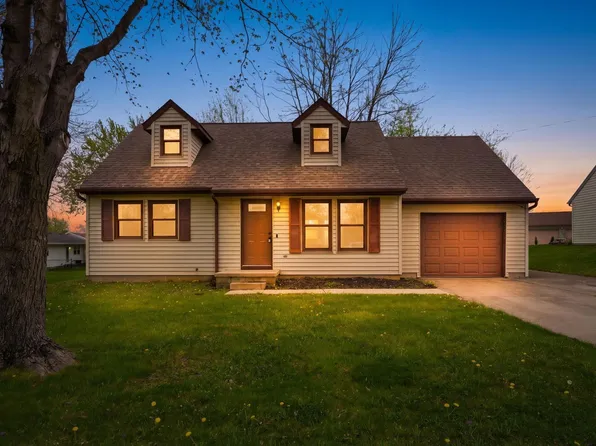 1055 Saint Felix Dr, Huntington, IN 46750