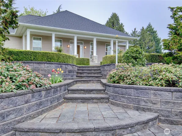 12220 Maple Crest Drive, Burlington, WA 98233