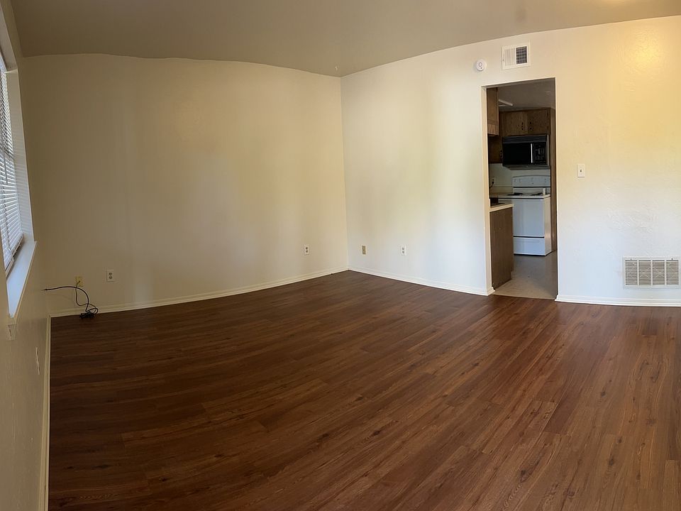 1st image of 401 N Jenkins St #11287091
