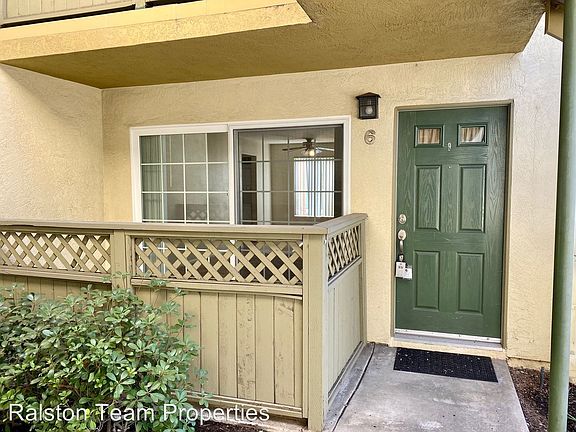 2nd image of 453 Graves Ave Unit 6