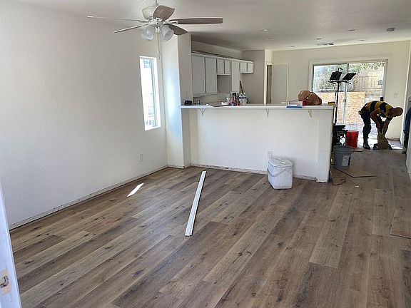 4th image of 10425 Wild Bill Ct