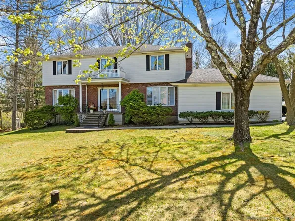 58 Ric Court, North Branford, CT 06471