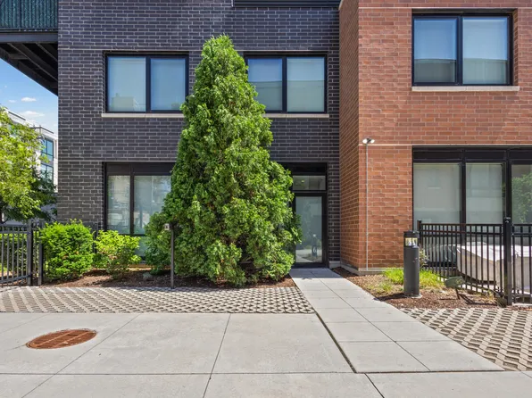 1648 W Division St Unit 110, Chicago, IL 60622