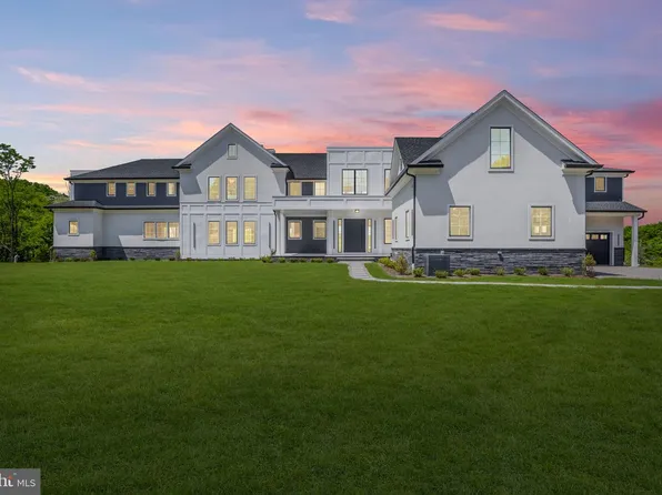 2130 Shadow Ln, Wall Township, NJ 07719