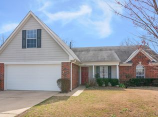 1545 Ian Dr, Southaven, MS 38671