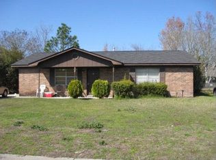 130 Deerwood Ct, Hinesville, GA 31313