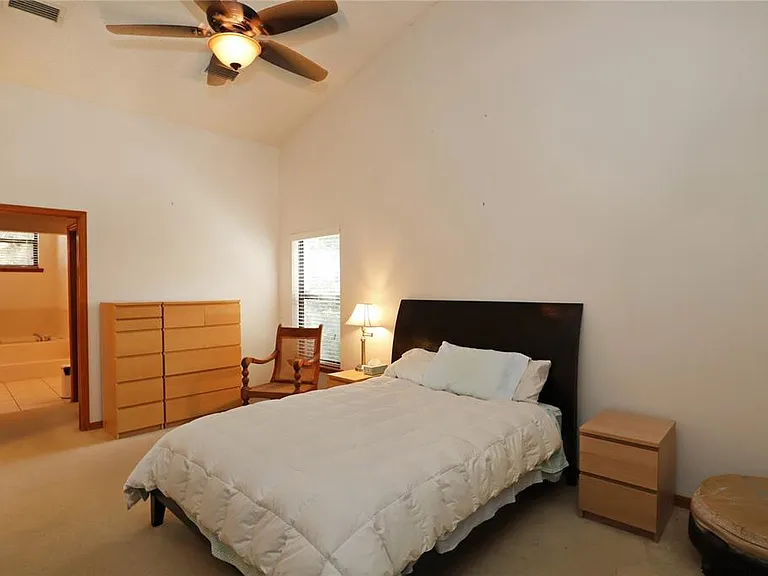 5722 Bay Side Dr — Photo 10