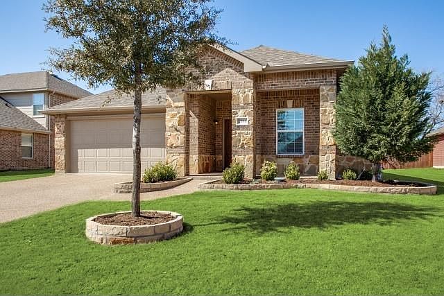 1st image of 2553 Saddlehorn Dr