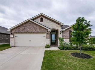 201 Callaghan Dr, Fate, TX 75189