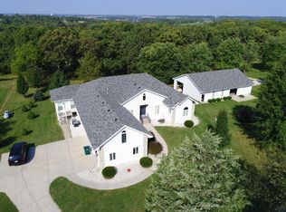 359 S Countryman Rd, Ozark, MO 65721