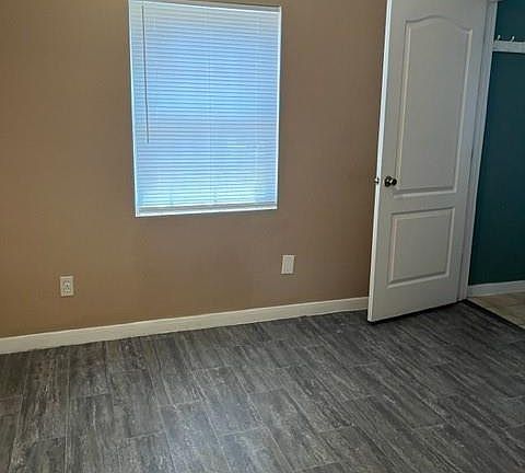 4th image of 1614 Ryon St #A