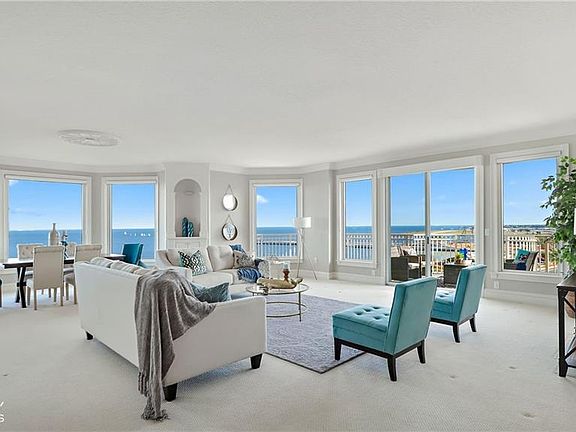 4th image of 555 5th Ave NE Suite 1043