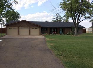 7310 Olton Rd, Plainview, TX 79072