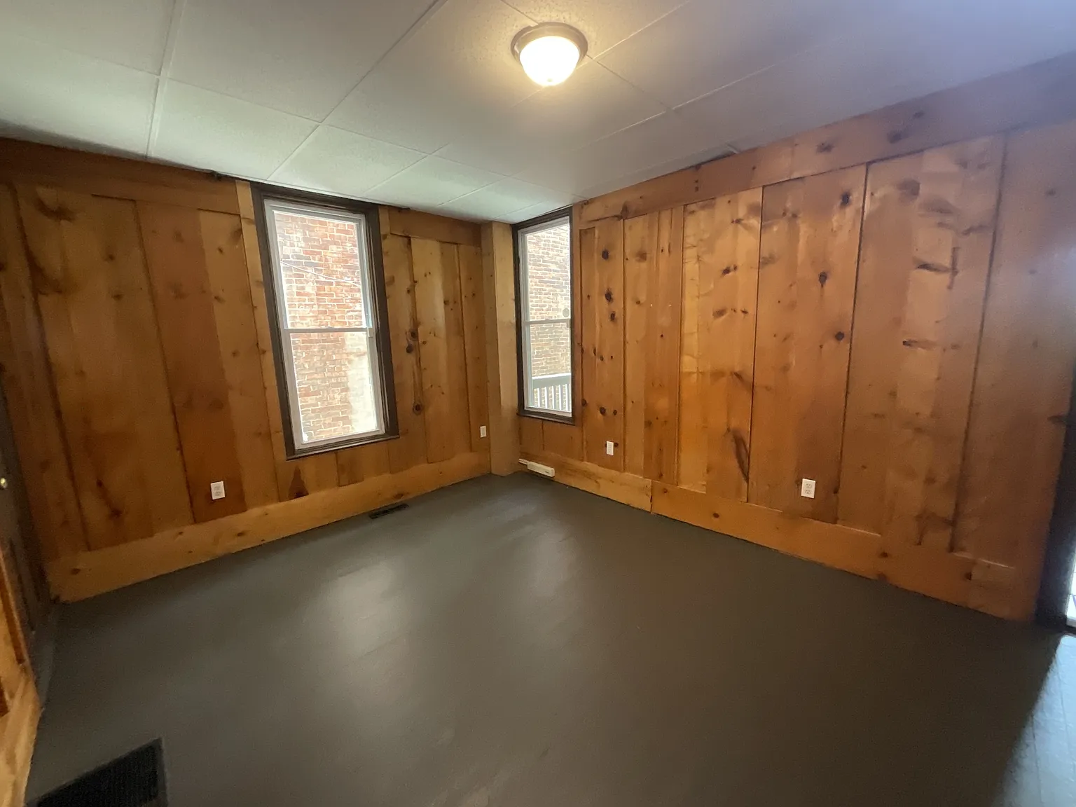 233 W Jackson St, York - A — Photo 3