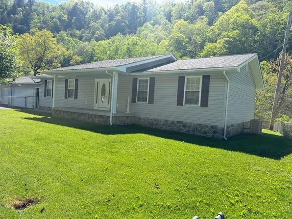 271 Ramey Addition Rd, Pineville, WV 24874