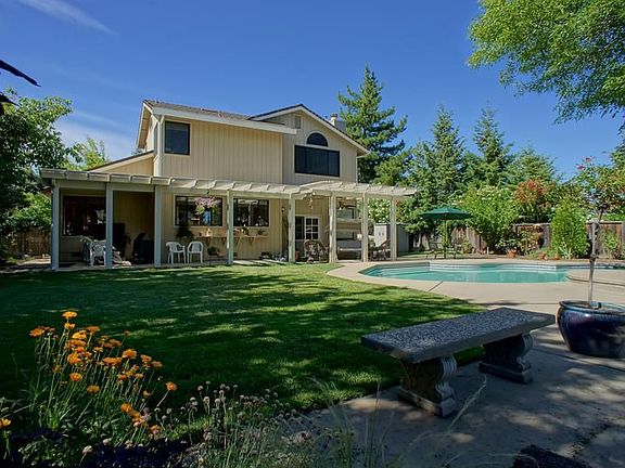 2nd image of 3480 Covello Cir
