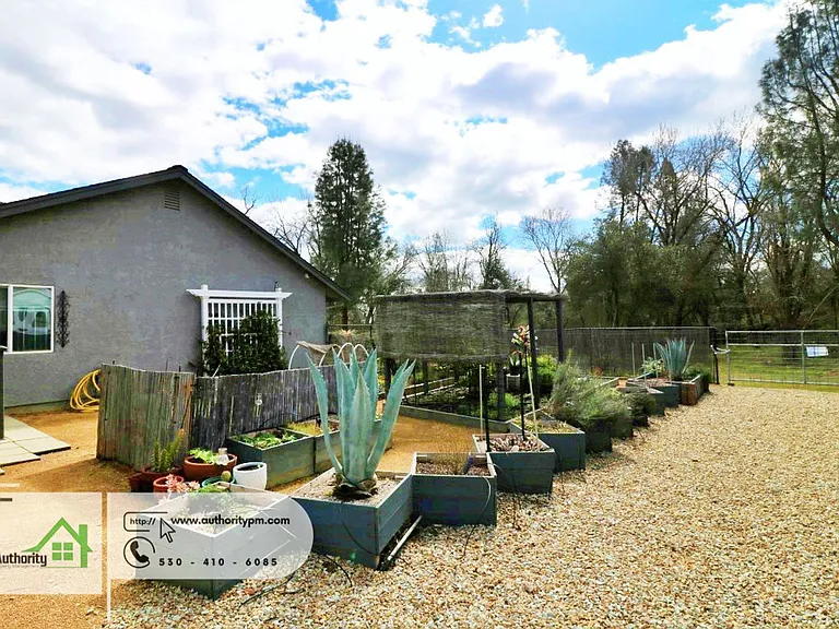 7740 Pit Rd — Photo 28