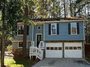 706 Burnt Creek Way, Lilburn, GA 30047
