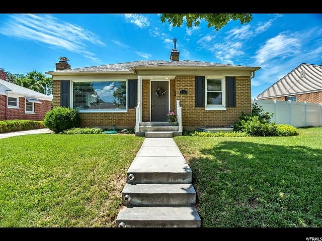 1st image of 2038 E Stratford Dr