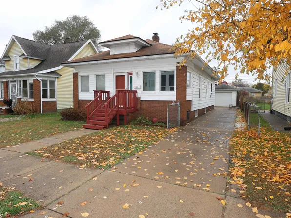924 W 6th St, Mishawaka, IN 46544