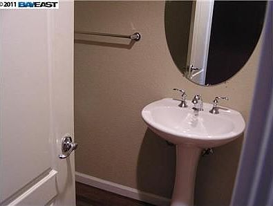 4th image of 202 Dutra Vernaci Dr