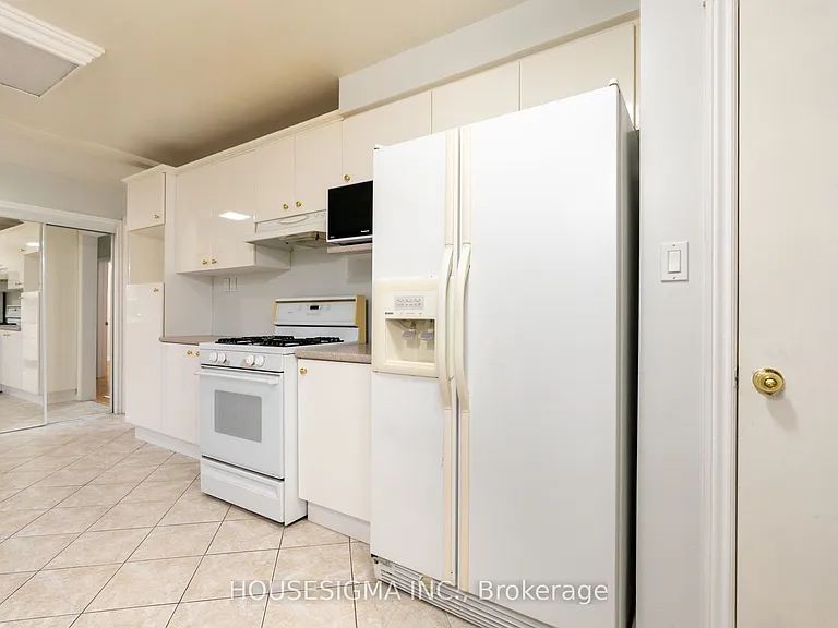 1 Cherrylane Dr N — Photo 8