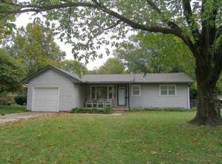 1300 El Paso Dr, Derby, KS 67037