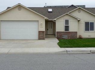 1903 3rd St SE, East Wenatchee, WA 98802