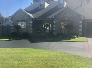 5605 Tall Pine Blvd, Little Rock, AR 72204