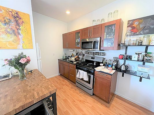 4th image of 316 Himrod St APT 504