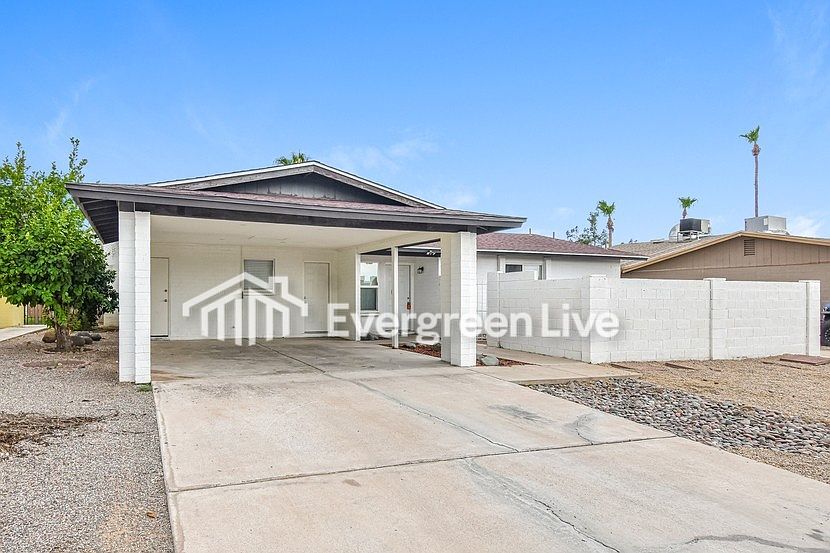 1st image of 1025 W Helena Dr