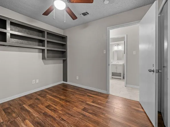 (undisclosed Address), Desoto, TX 75115