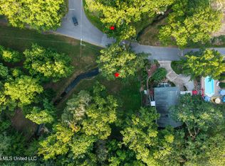 Rayburn Ave, Ocean Springs, MS 39564