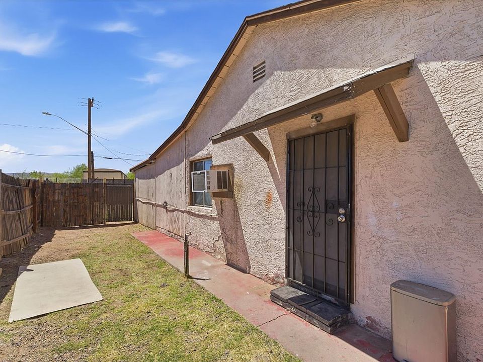 1st image of 241 E Elwood St APT 2