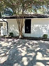 2719 Tinechester Dr — Photo 3
