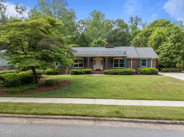 5529 Shadowbrook Dr, Raleigh, NC 27612