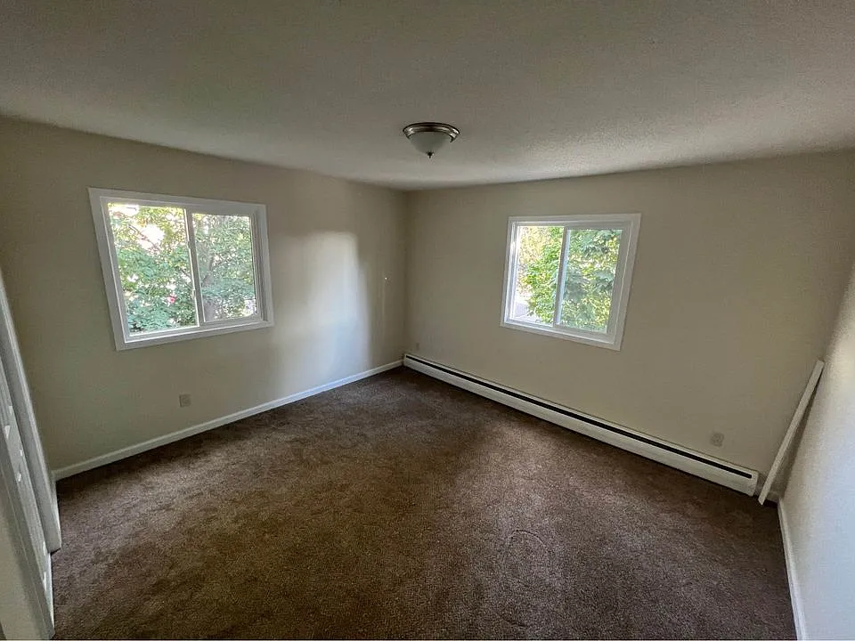3816 Stinson Boulevard Northeast - 201 — Photo 2