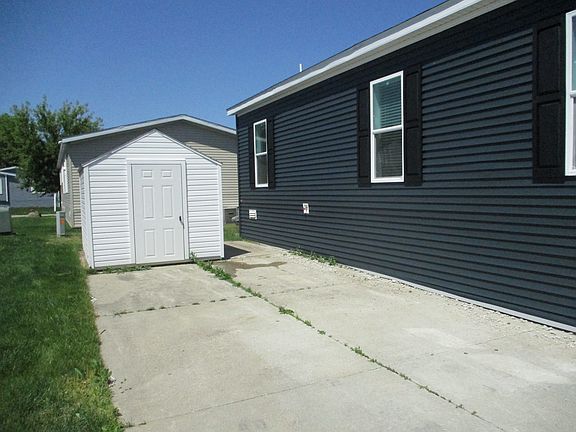 2nd image of 23209 Egnew Dr #436